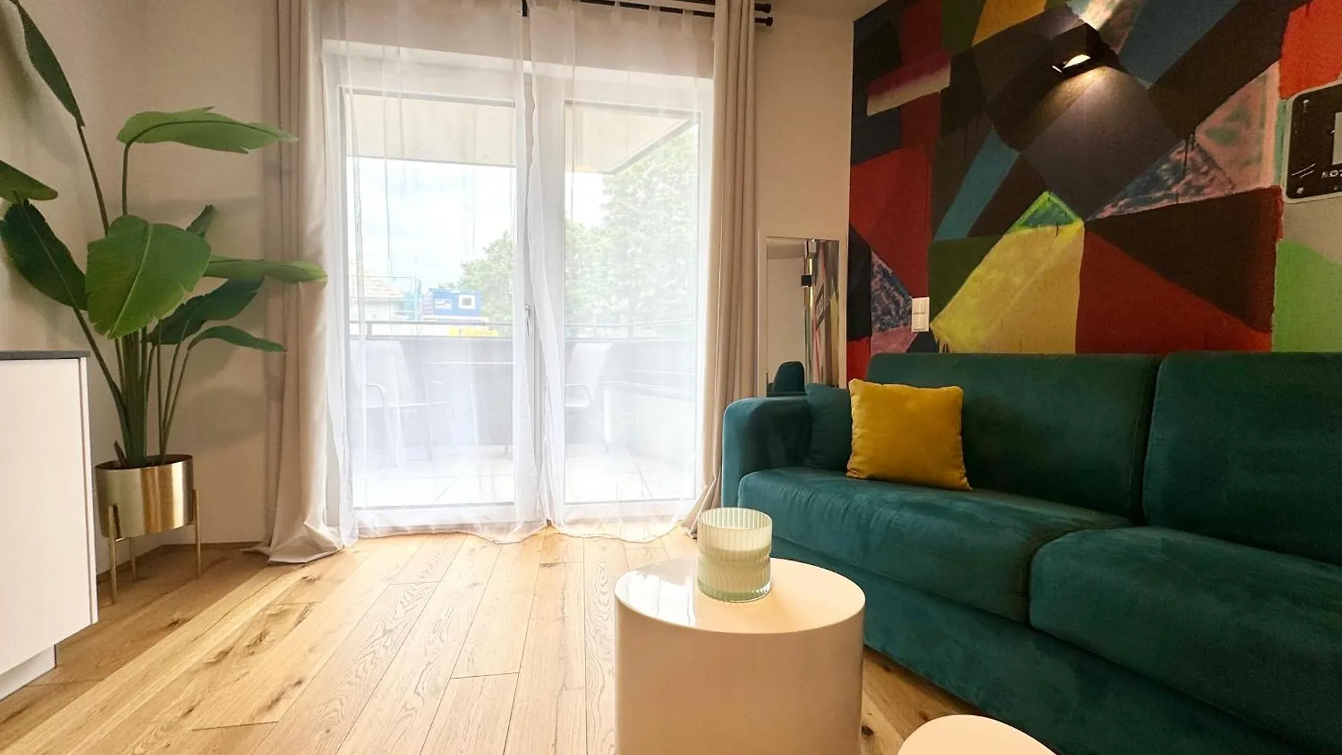 Wohnung Mit Balkon Vienna Apartment