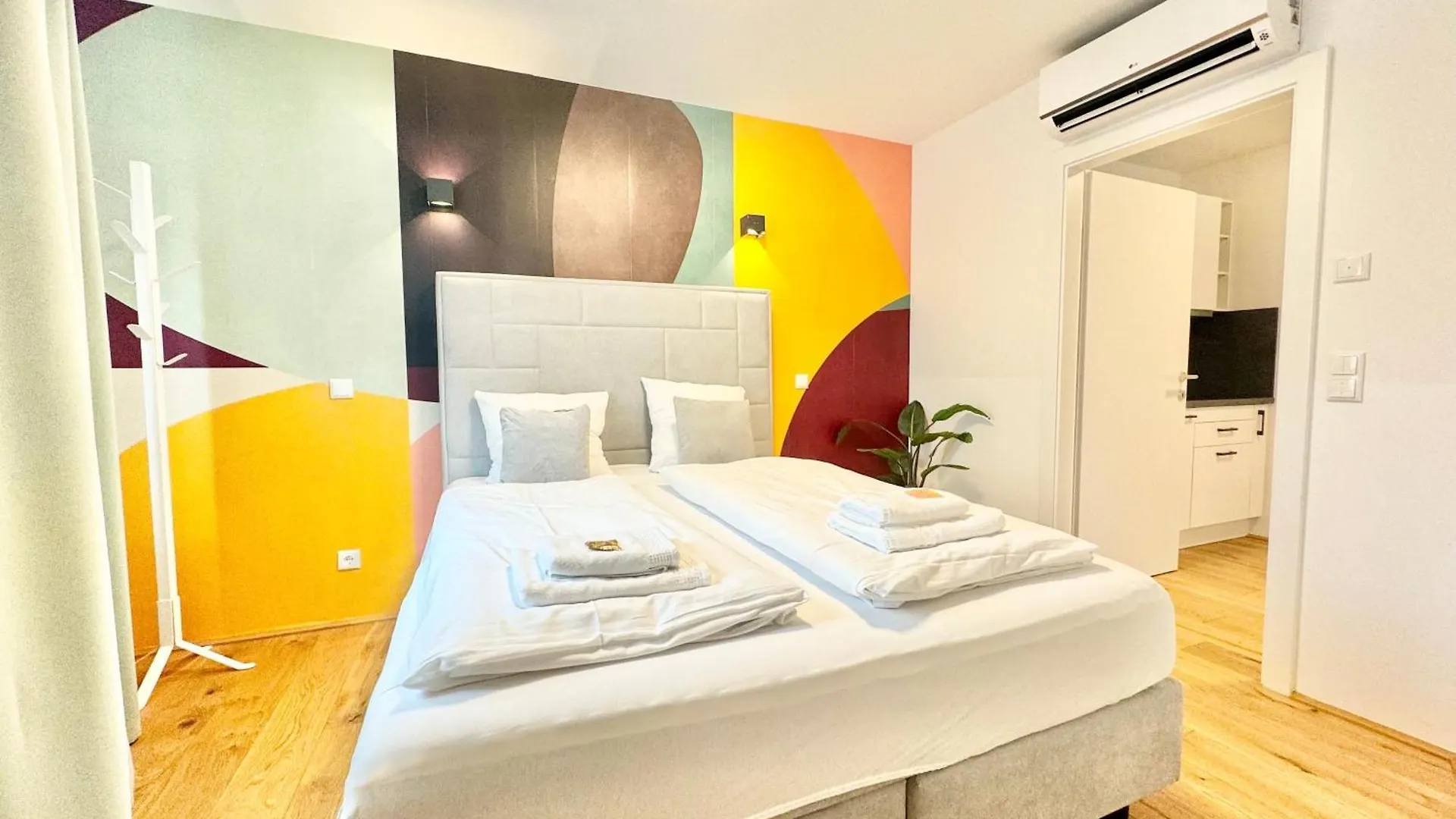 Apartment Wohnung Mit Balkon Vienna