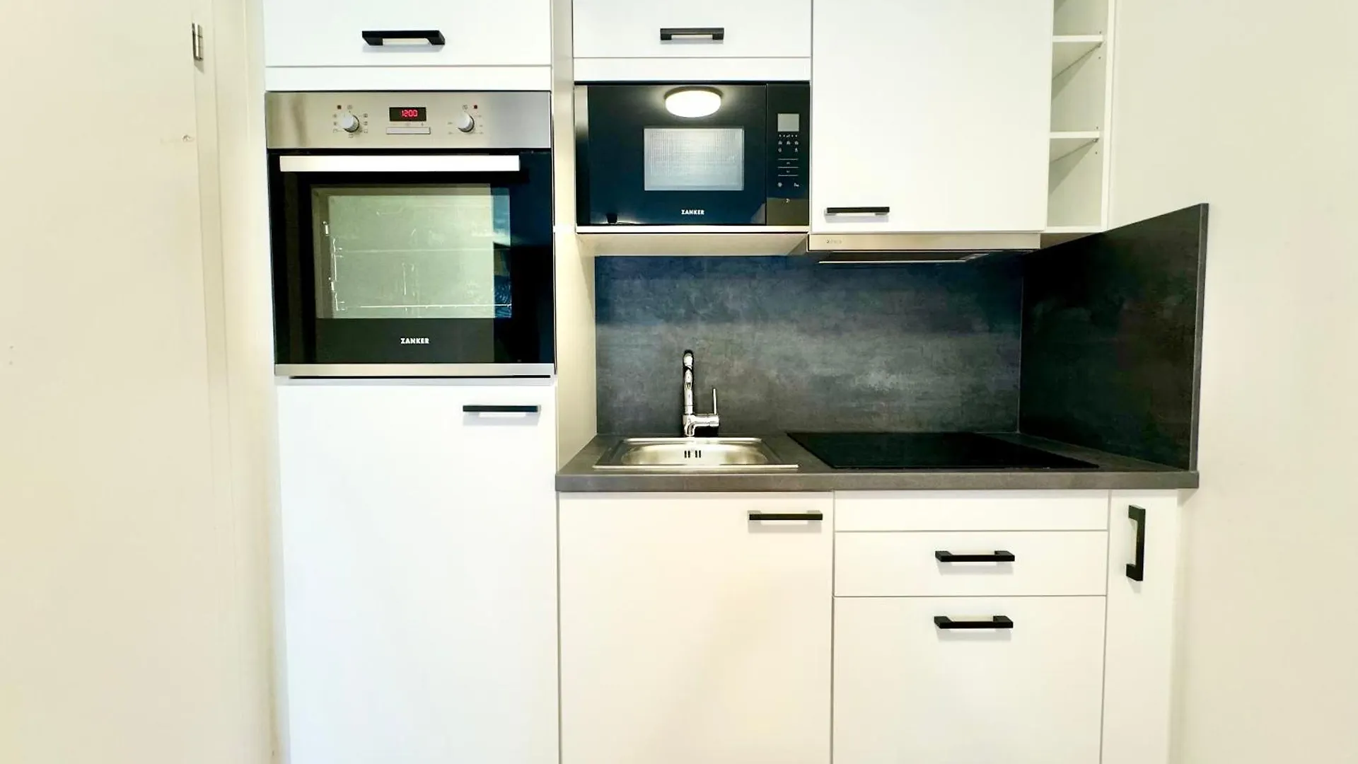 Wohnung Mit Balkon Vienna 0*,  Austria